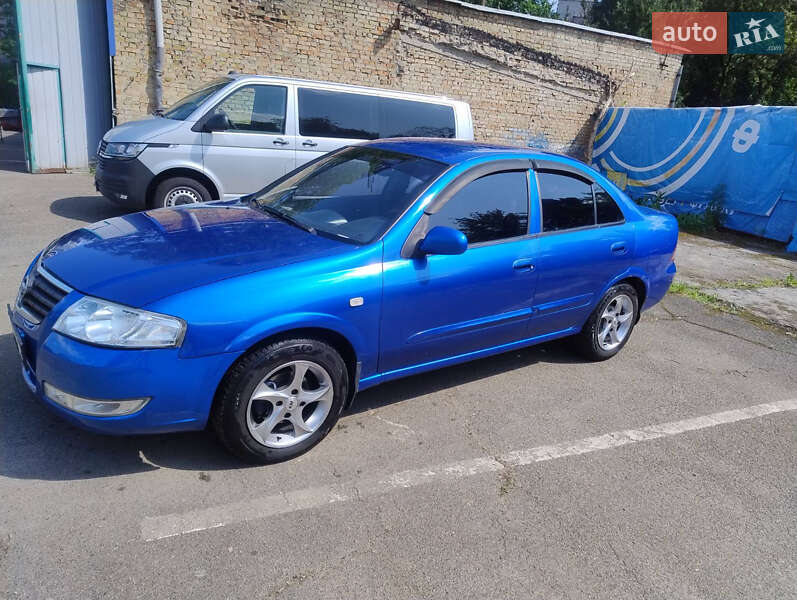 Седан Nissan Almera Classic 2006 в Києві