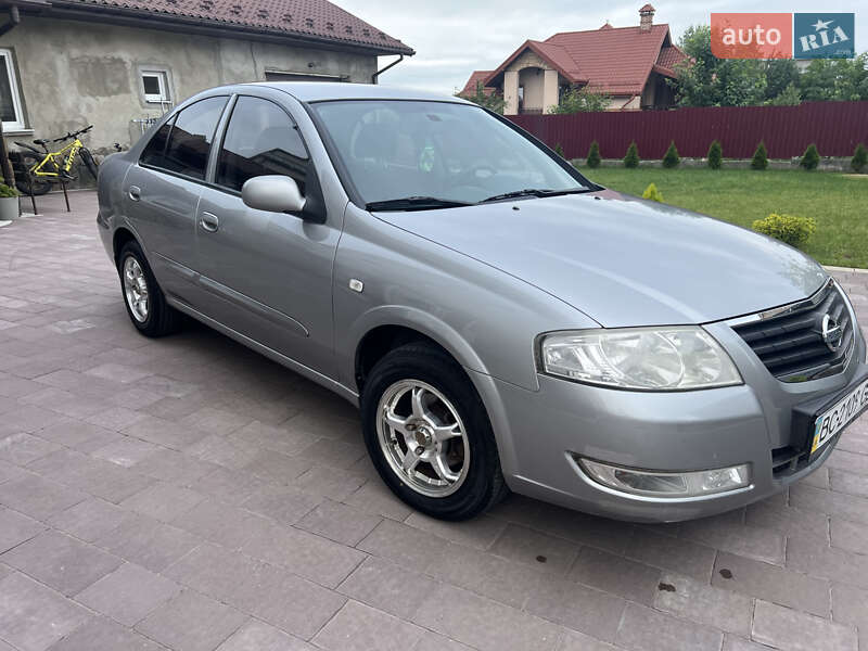 Седан Nissan Almera Classic 2008 в Куликові