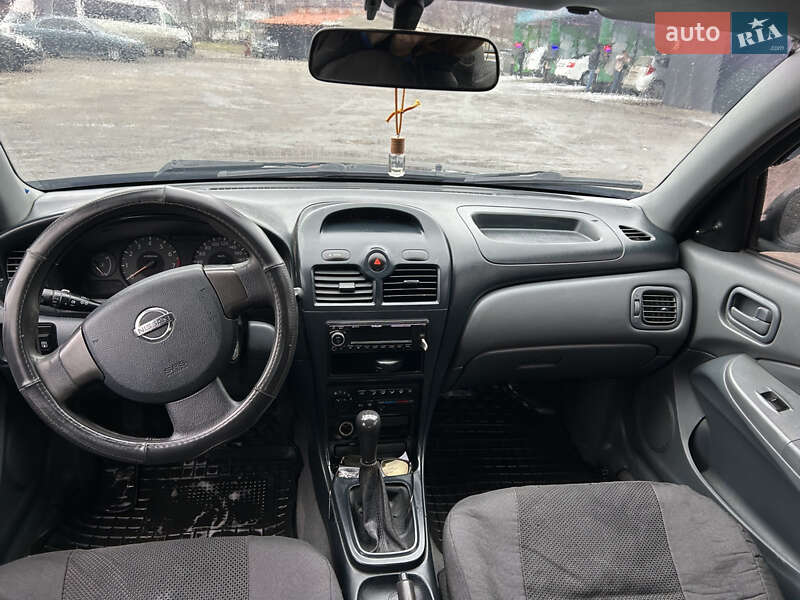 Седан Nissan Almera Classic 2007 в Запорожье