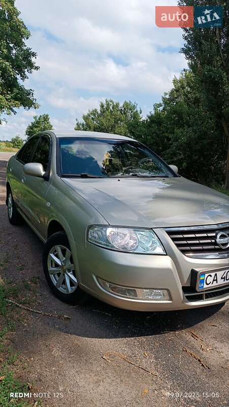 Седан Nissan Almera Classic 2008 в Золотоноше