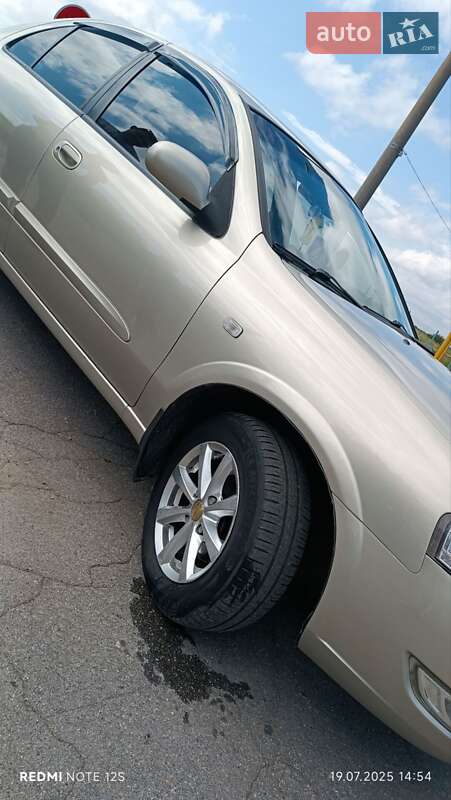 Седан Nissan Almera Classic 2008 в Золотоноше