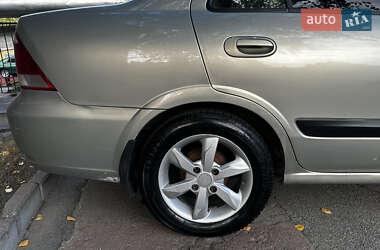 Седан Nissan Almera Classic 2006 в 