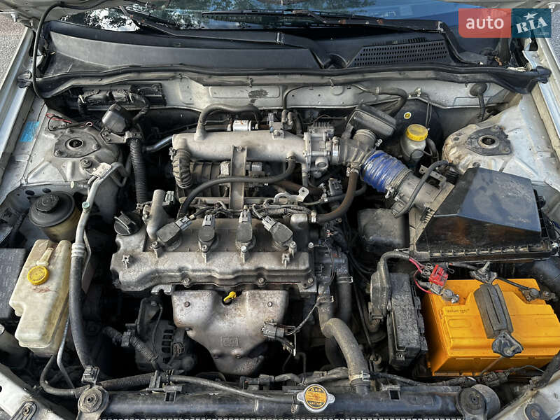 Седан Nissan Almera Classic 2006 в Киеве