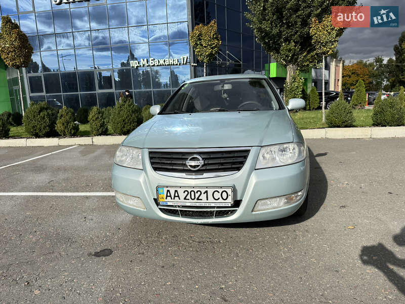 Седан Nissan Almera Classic 2007 в Киеве