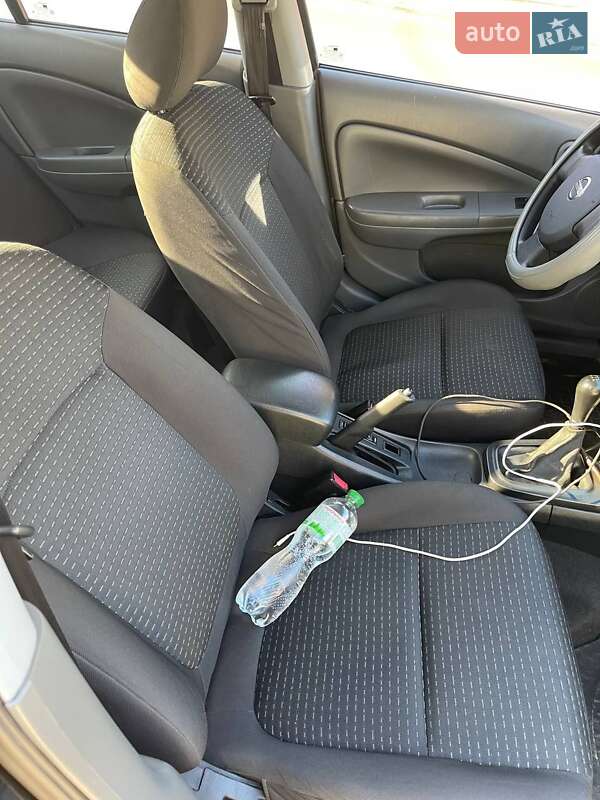 Седан Nissan Almera Classic 2008 в Борисполе фото 11 Седан Nissan Almera Classic 2008 в Борисполе