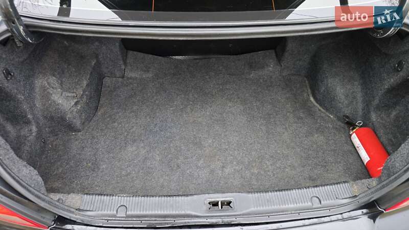 Седан Nissan Almera Classic 2008 в Кременчуці