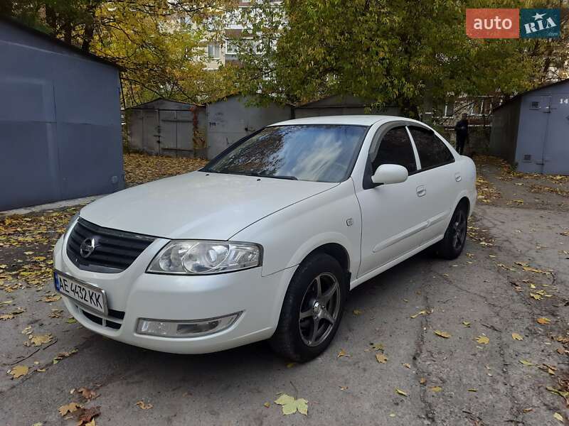 Седан Nissan Almera Classic 2012 в Днепре фото 2 Седан Nissan Almera Classic 2012 в Днепре