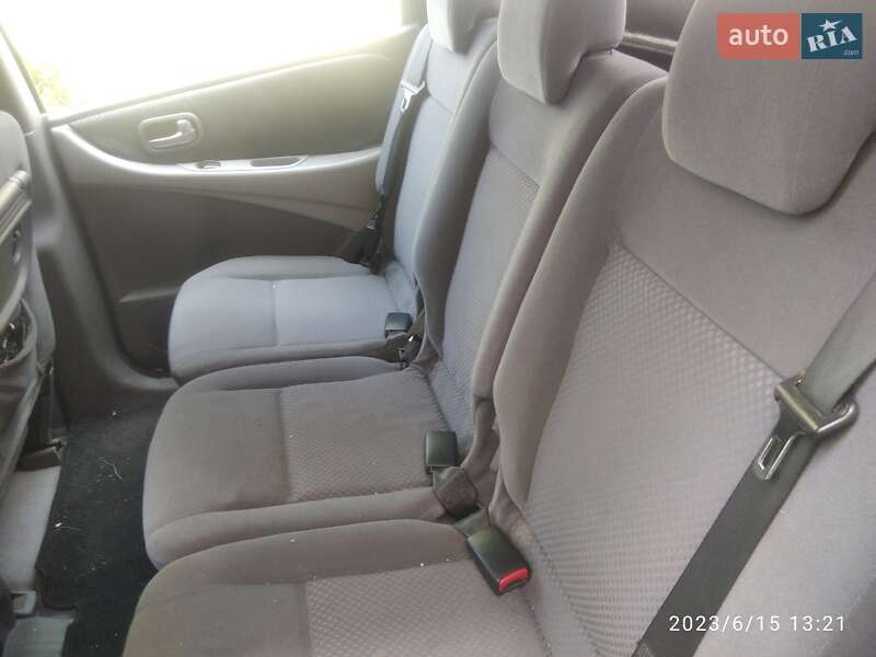 Минивэн Nissan Almera Tino 2005 в Львове
