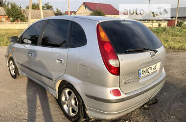 Минивэн Nissan Almera Tino 2002 в Звягеле