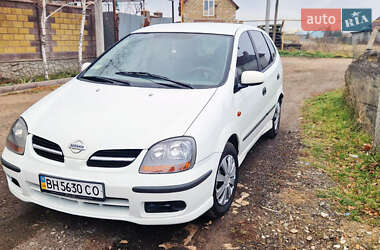 Мінівен Nissan Almera Tino 2000 в Одесі