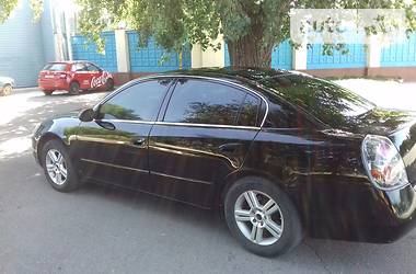 Седан Nissan Almera 2004 в Кропивницком