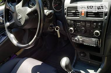 Хэтчбек Nissan Almera 2005 в Радомышле