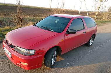 Хетчбек Nissan Almera 1996 в 
