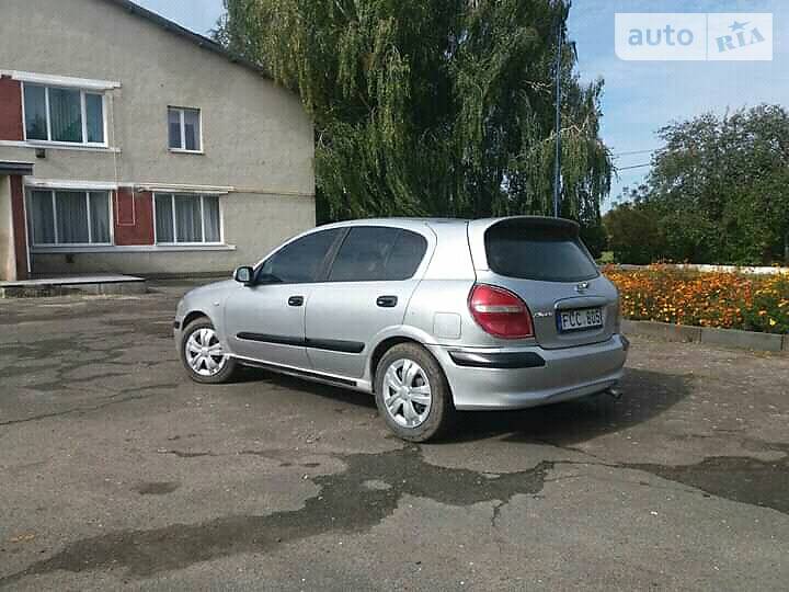 Nissan Almera
