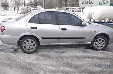 Седан Nissan Almera 2004 в Умани