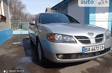 Седан Nissan Almera 2004 в Гайвороне