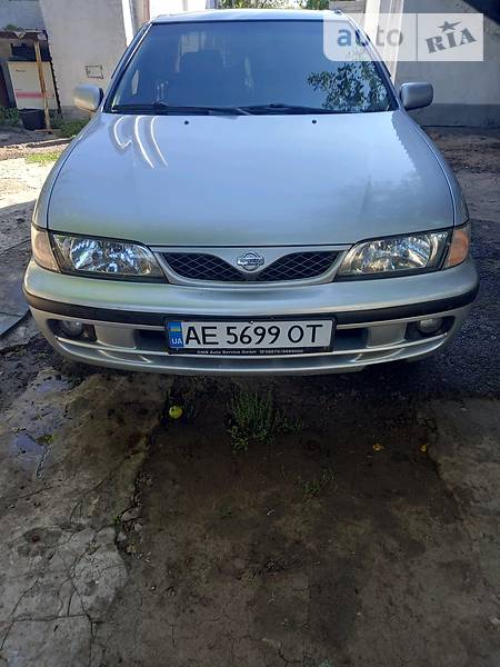 Nissan Almera