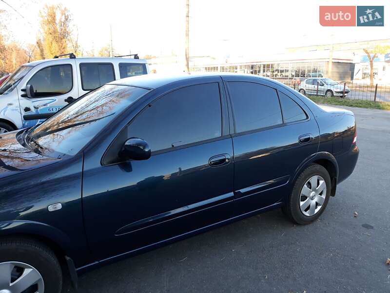 Седан Nissan Almera 2008 в Днепре