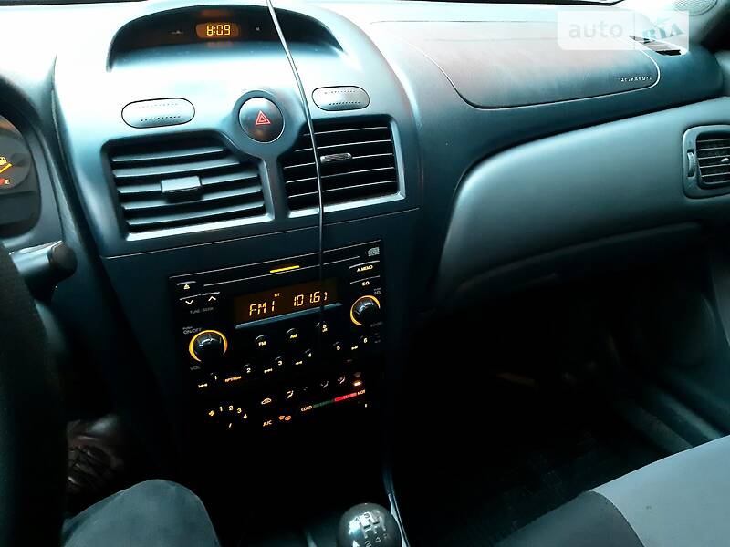 Nissan Almera