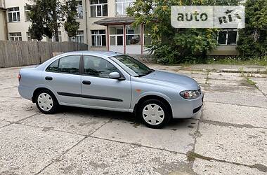 Седан Nissan Almera 2004 в Ивано-Франковске