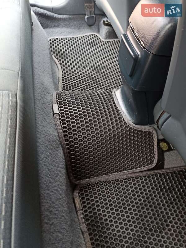 Седан Nissan Almera 2010 в Гайсину