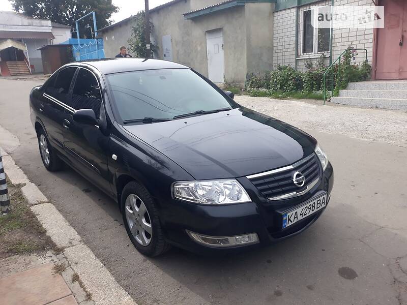 Nissan Almera