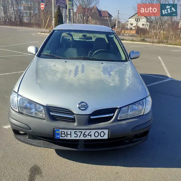 Nissan Almera