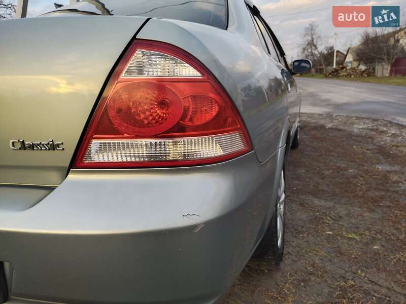 Седан Nissan Almera 2008 в Броварах