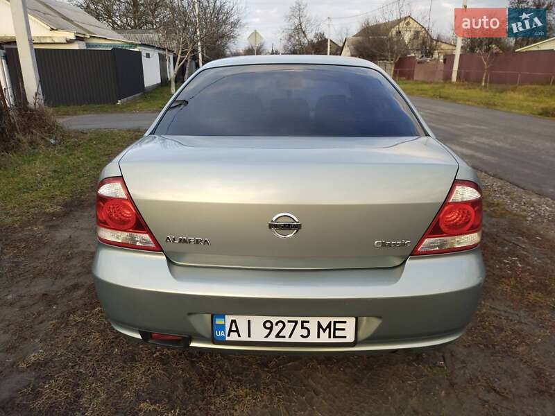 Седан Nissan Almera 2008 в Броварах