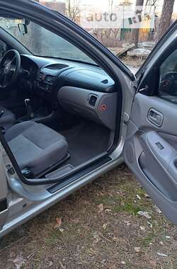 Седан Nissan Almera 2003 в Ірпені