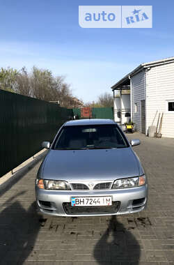 Хэтчбек Nissan Almera 1998 в Одессе