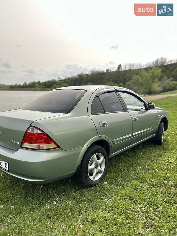 Седан Nissan Almera 2007 в Смеле