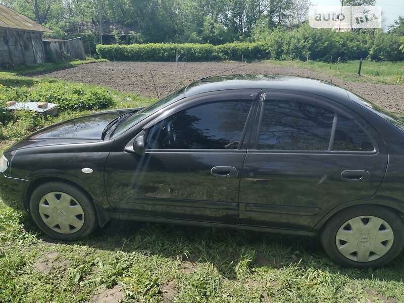 Седан Nissan Almera 2005 в Тернополі