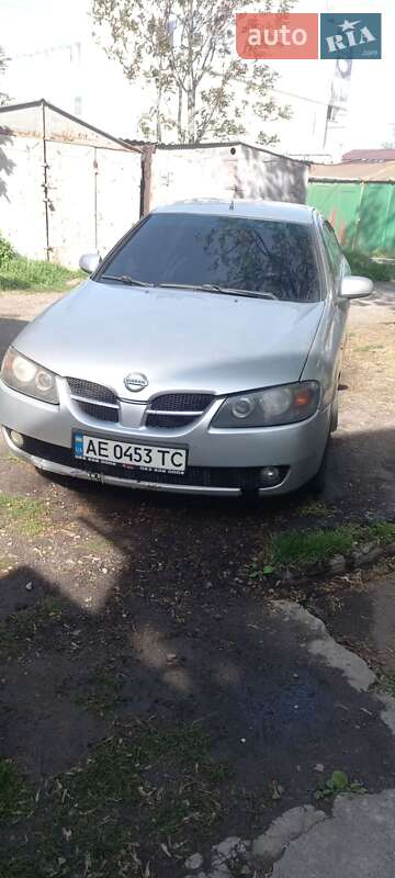 Седан Nissan Almera 2003 в Днепре