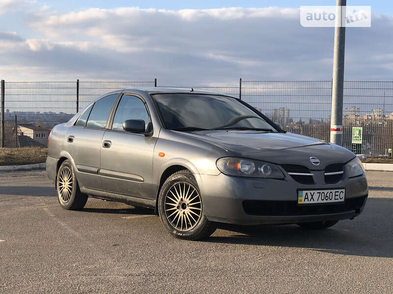 Седан Nissan Almera 2003 в Харкові