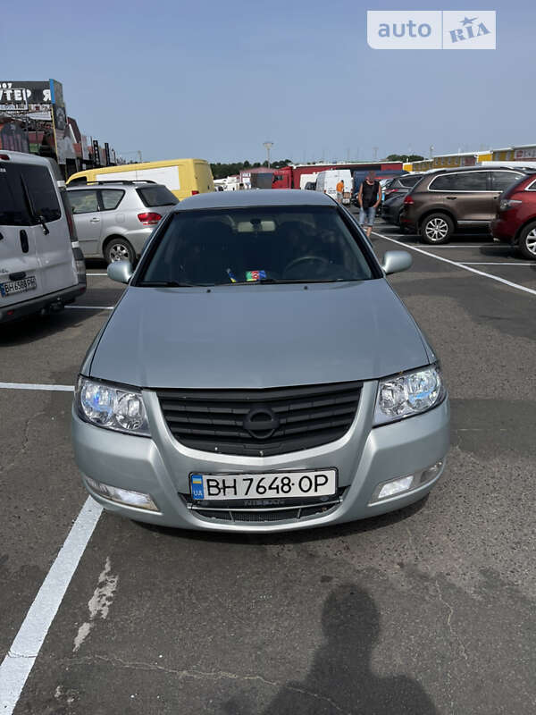 Nissan Almera 2006