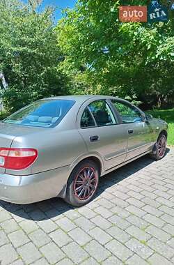 Седан Nissan Almera 2005 в 