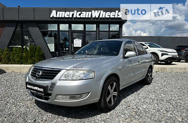 Седан Nissan Almera 2010 в Чернівцях