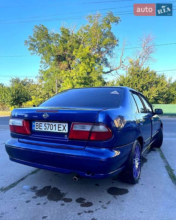 Седан Nissan Almera 1999 в Баштанці