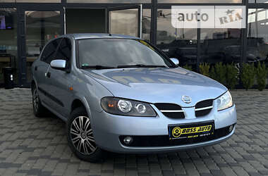 Хетчбек Nissan Almera 2005 в Мукачевому