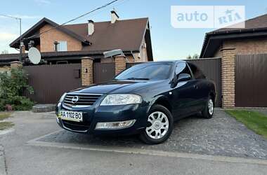 Седан Nissan Almera 2006 в Києві