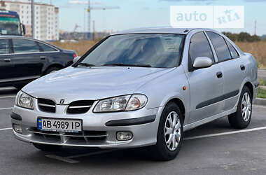 Седан Nissan Almera 2001 в Виннице