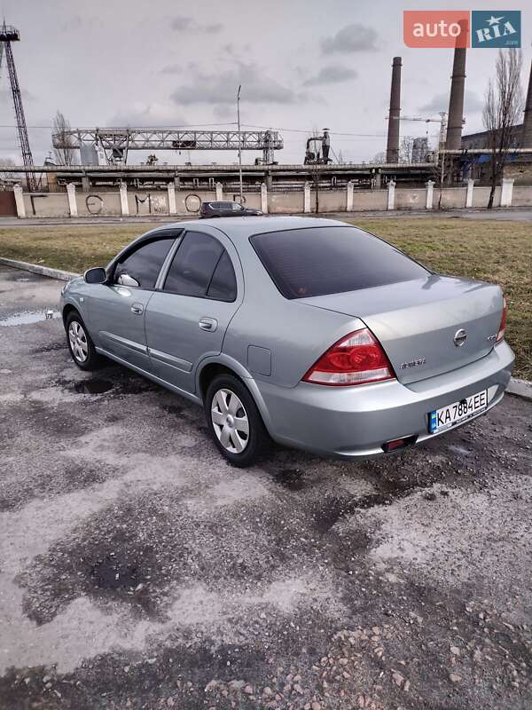 Седан Nissan Almera 2008 в Києві