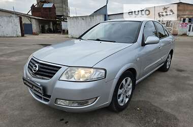 Седан Nissan Almera 2010 в Шостке