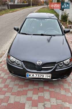 Седан Nissan Almera 2003 в Броварах