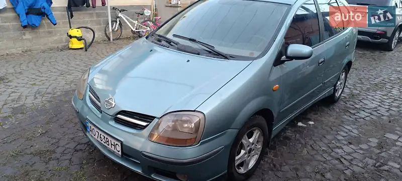 Nissan Almera 2002