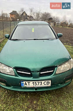 Хетчбек Nissan Almera 1998 в Івано-Франківську