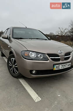 Седан Nissan Almera 2005 в Синельниковому