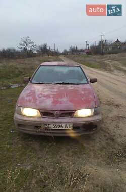 Седан Nissan Almera 1997 в Новом Буге