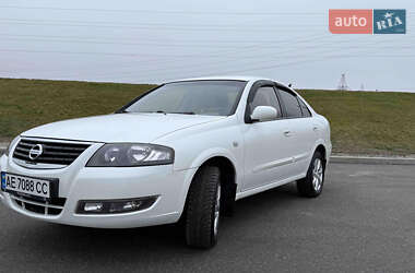 Седан Nissan Almera 2012 в Днепре